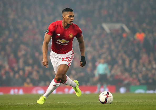 Antonio Valencia Kembali Merumput, Gabung Tim Divisi 9 Inggris