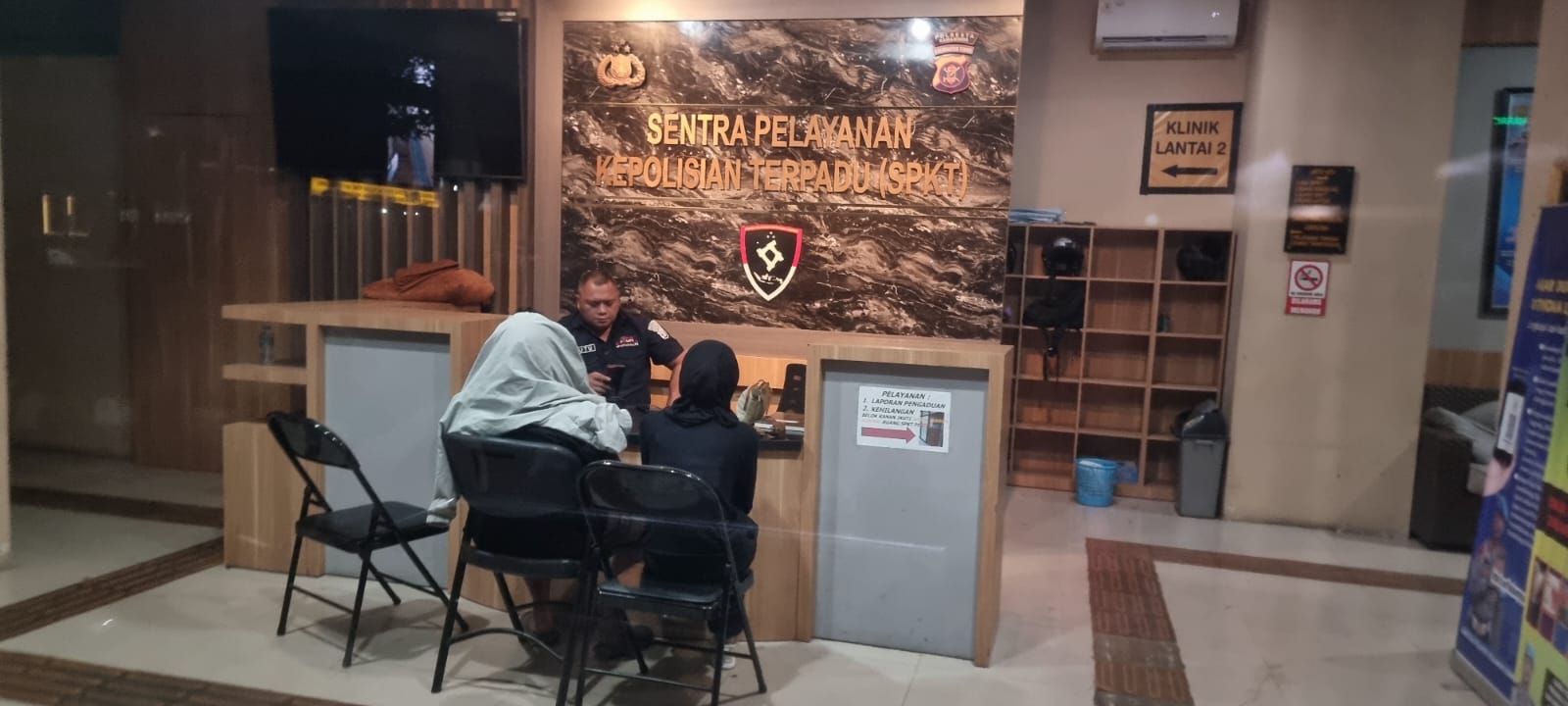 Sepasang Kekasih Diamankan Polisi saat Bermesraan Dalam Mobil di Polder Air Hitam