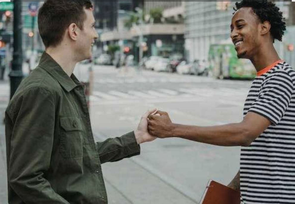 Tujuh Sikap yang Bisa Membuat Orang Respek Padamu