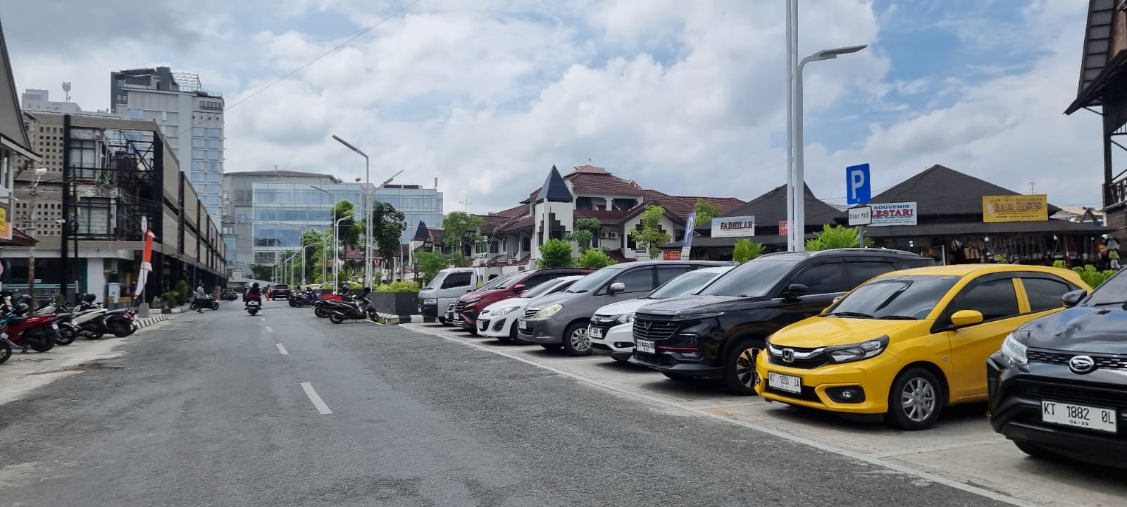 Parkir Liar Bakal Ditertibkan, Pemkot Samarinda Godok Parkir Berlangganan